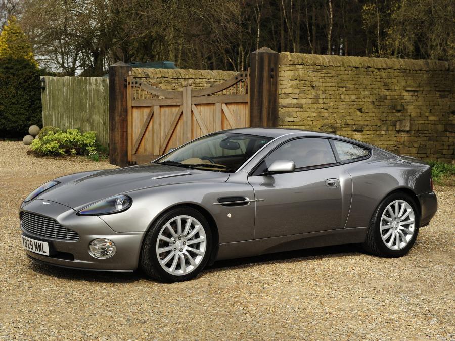  Aston Martin V12 Vanquish 2001 года  (UK) (фото 44 из 44)